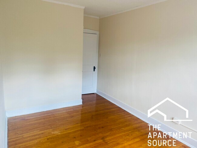 Foto del edificio - 102 Lincoln Ave