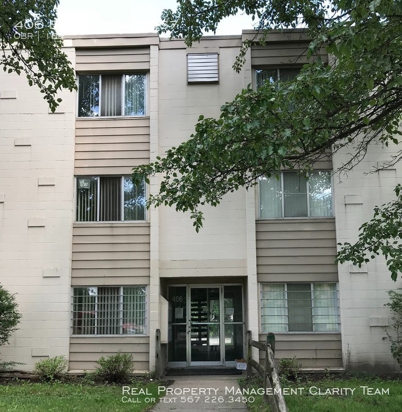 Primary Photo - Studio Apartment for Rent