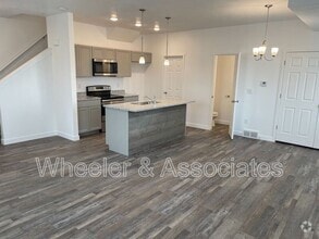 Building Photo - 1045 S 1200 W