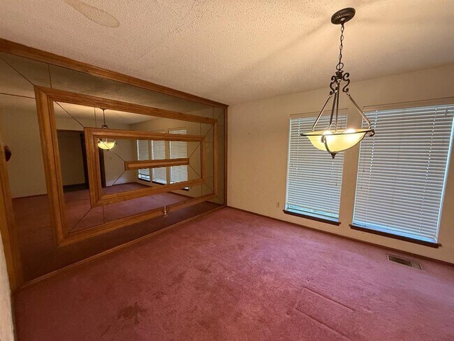 Foto del edificio - 8300 NW 15th St