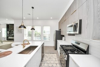 Building Photo - 3602 Runnels St