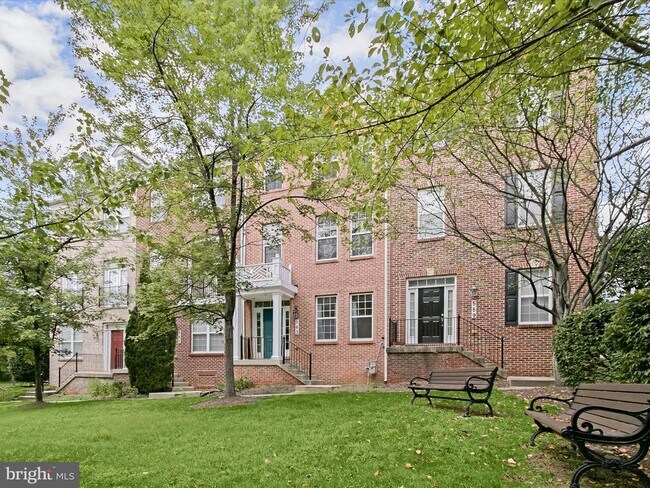 Foto del edificio - 563 Pelican Ave