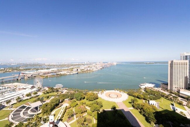 Building Photo - 50 Biscayne Blvd