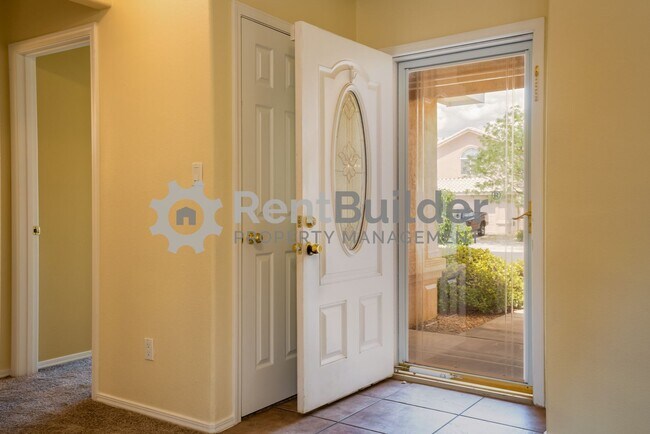 Building Photo - ****LEASE PENDING****PLEASE APPLY AT YOUR ...