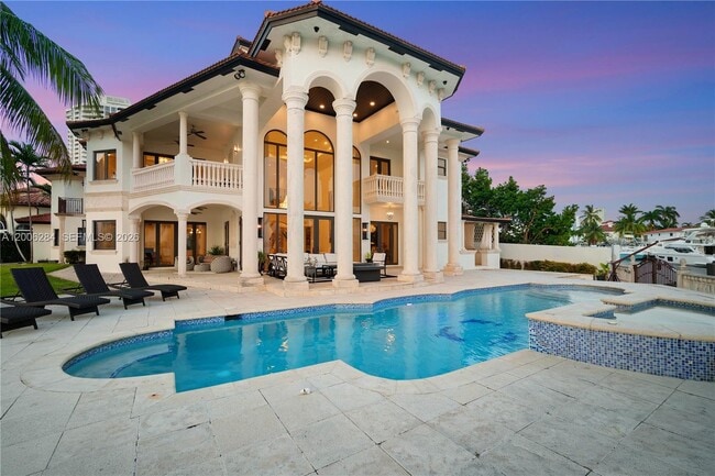 Foto del edificio - 3300 NE 171 St