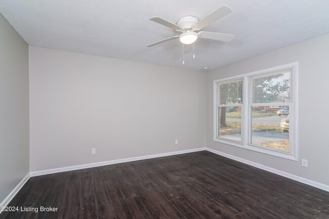 Building Photo - 6404 Venango Dr