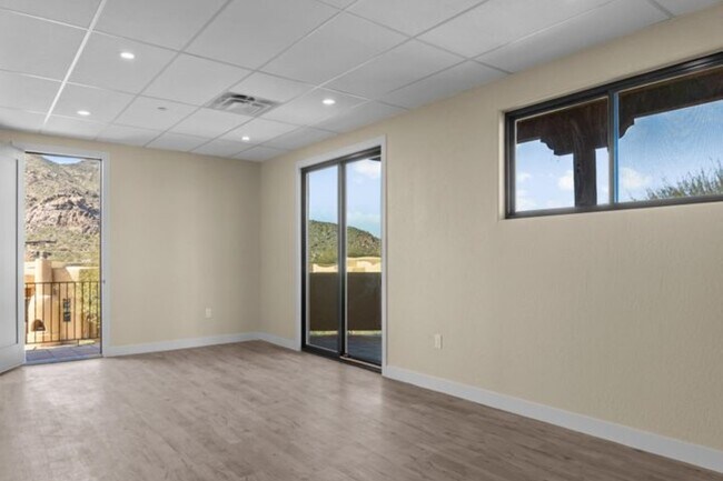 Building Photo - 7202 E Carefree Dr