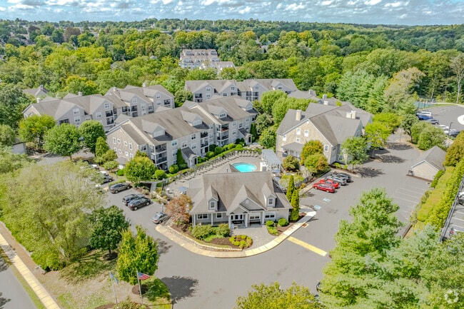 Building Photo - Riverwood at New Canaan