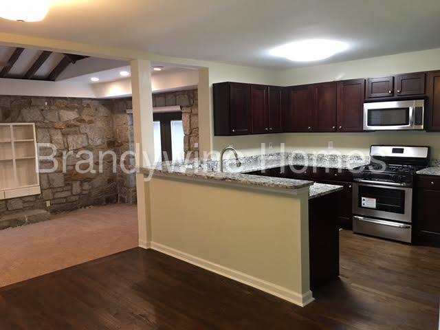 Building Photo - 3292 Westmart Ln