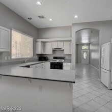 Building Photo - 1465 Verde Triandos Dr