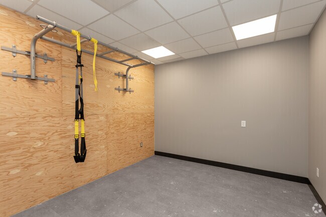 Gimnasio - Jefferson Alley