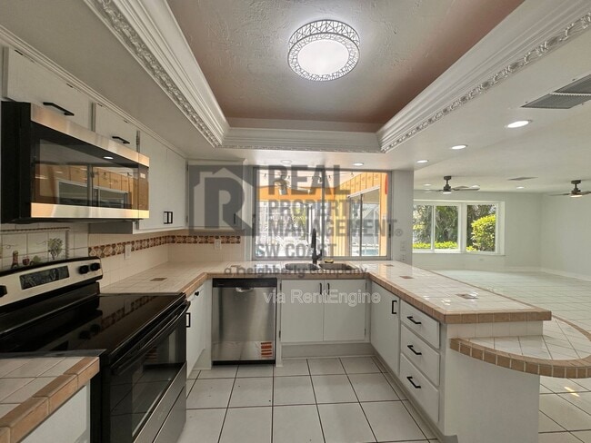 Foto del edificio - 4403 SE 19th Pl