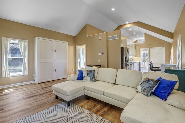 Foto del edificio - 5430 Oakley Ave