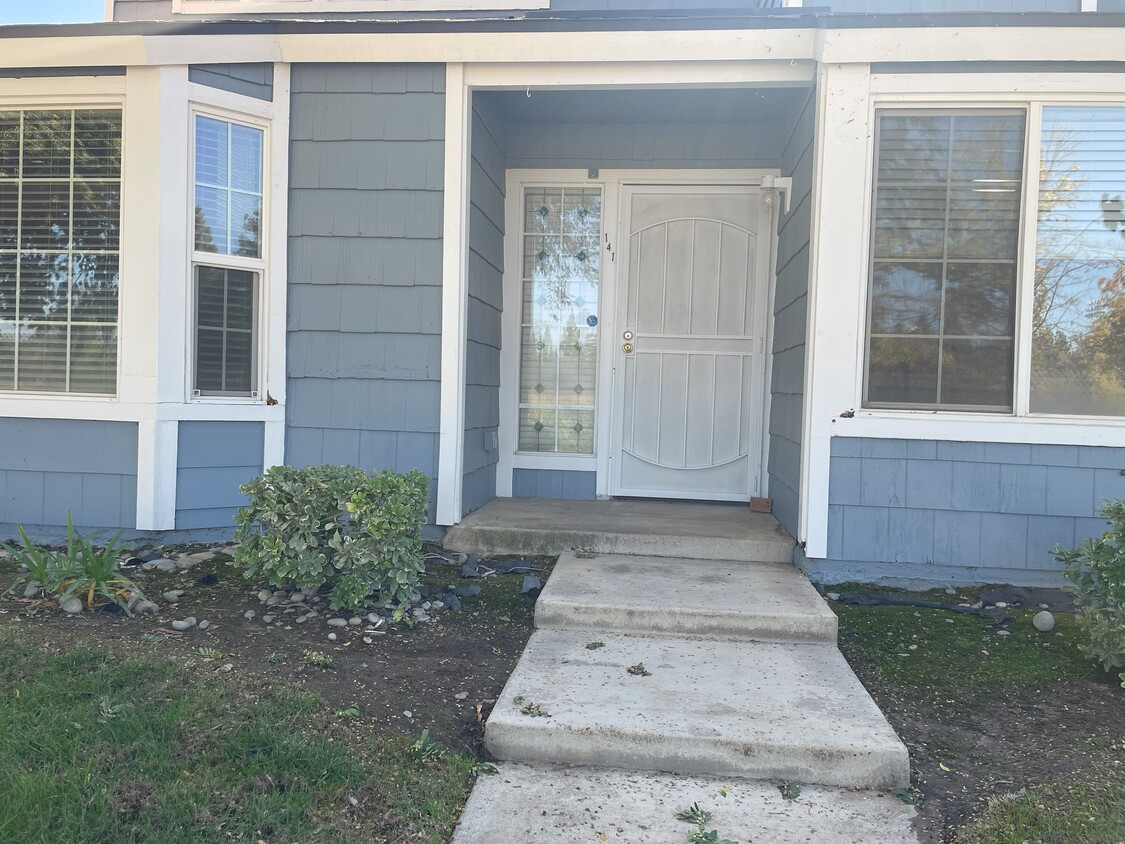 Foto principal - 1417 Plymouth Rock Way