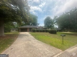 Building Photo - 3053 Menlo Park Dr