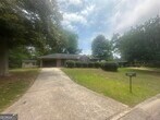 Primary Photo - 3053 Menlo Park Dr