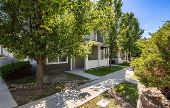 Building Photo - 3331 Apple Blossom Ln