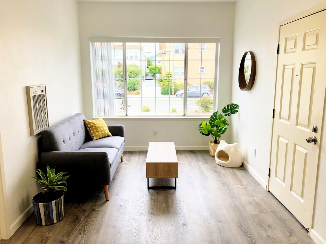 Photo - 445 40th Street