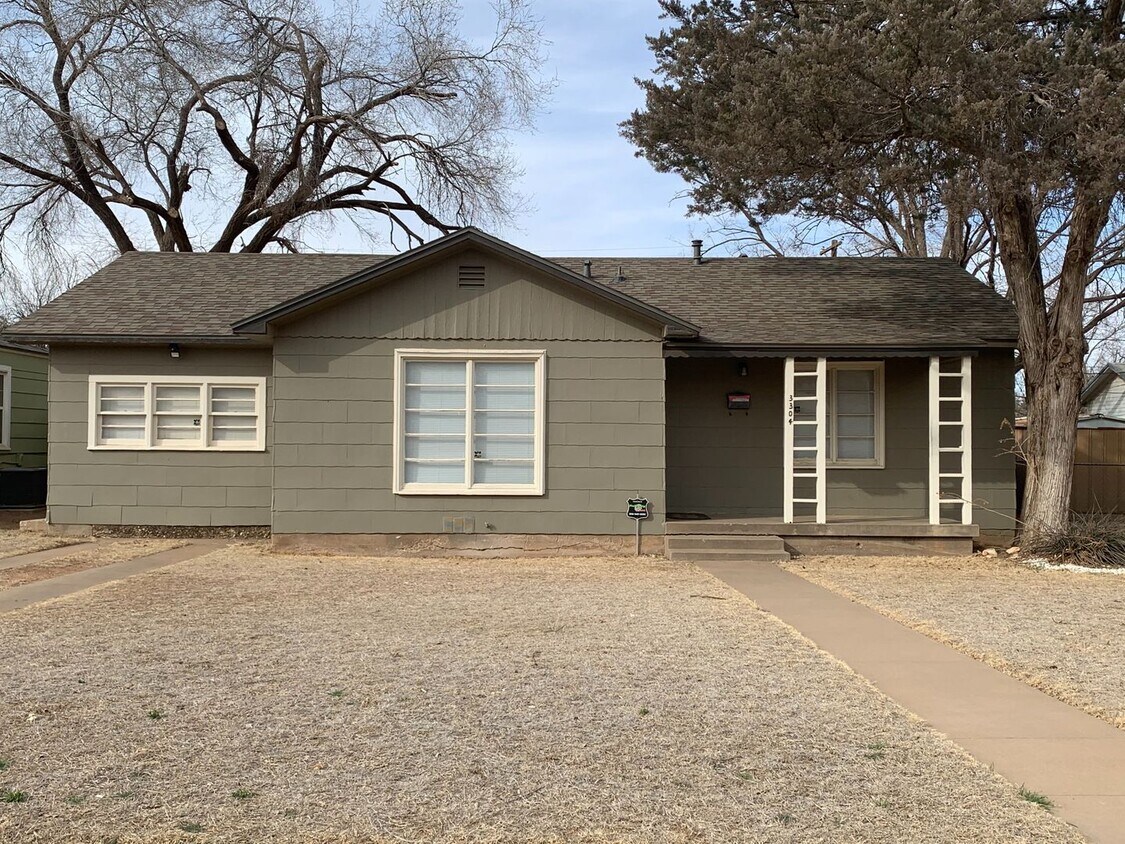 Primary Photo - Great home in Tech Terace!