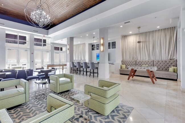 Foto del edificio - 255 Evernia St