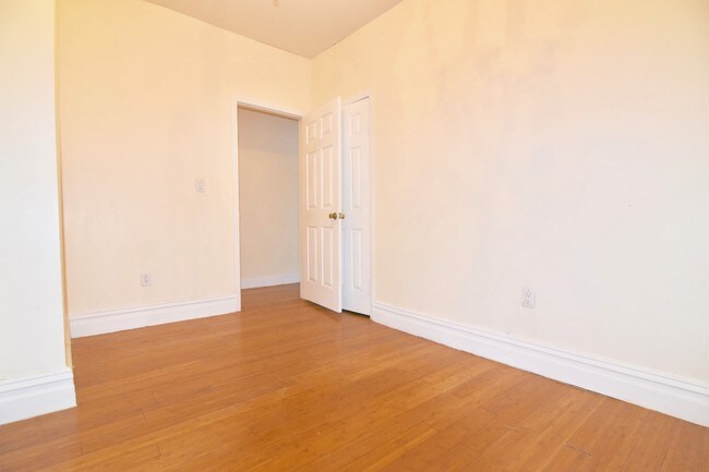 Building Photo - 145 W 145th St