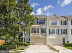 Building Photo - 43782 Brookline Terrace