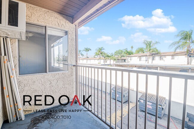 Foto del edificio - 1375 W San Bernardino Rd