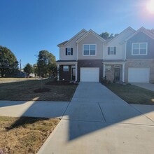 Building Photo - 13005 Cottage Crst Ln