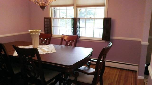 Building Photo - 305 Maplewood Rd