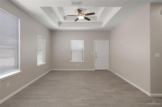 Building Photo - 20 S Alamo Rd