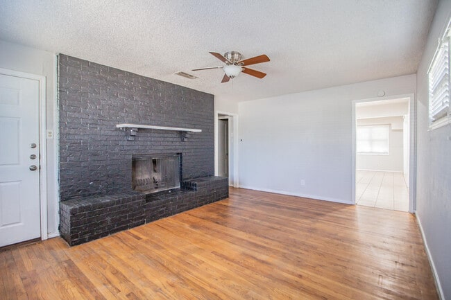 Building Photo - 3721 31st St