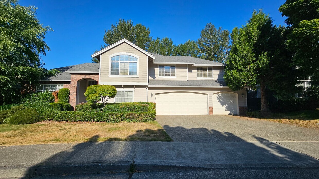 6403 164th Pl SE, Bellevue, WA 98006 House Rental in Bellevue, WA