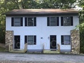 Building Photo - 187A Weston Rd