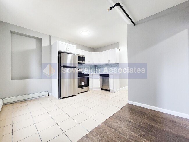 Foto del edificio - 213 west 3rd st