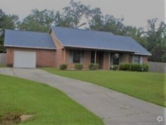 Building Photo - 513 Woodberry Cir