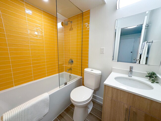 Photo du bâtiment - 160 Dowling Ave