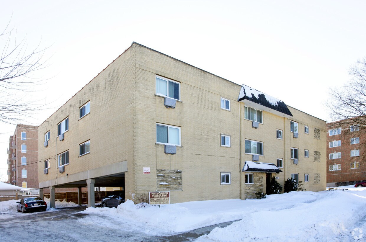 Foto del edificio - Multi-Family Bldg