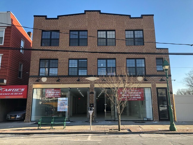 Foto del edificio - 349-351 Central Ave