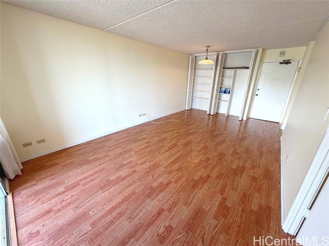 Building Photo - 2029 Nuuanu Ave