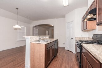 Building Photo - 5610 Amelia Plantation Dr