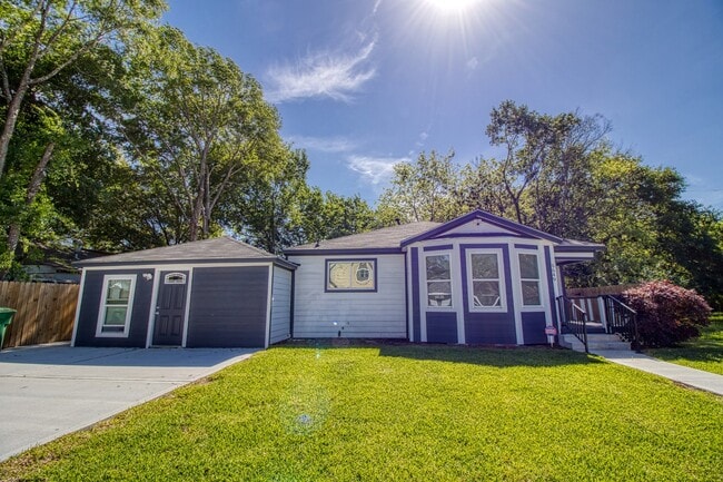 Foto del edificio - 6649 Lozier St