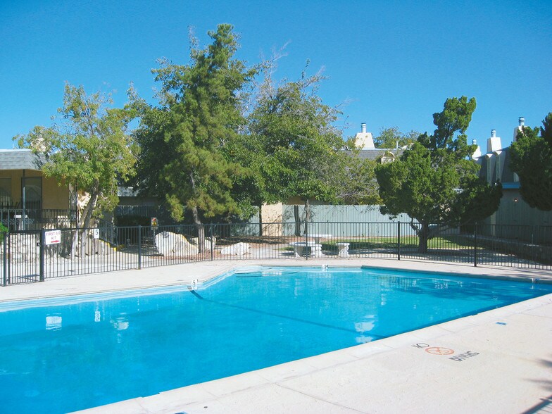 Monterrey Gardens Rentals El Paso, TX