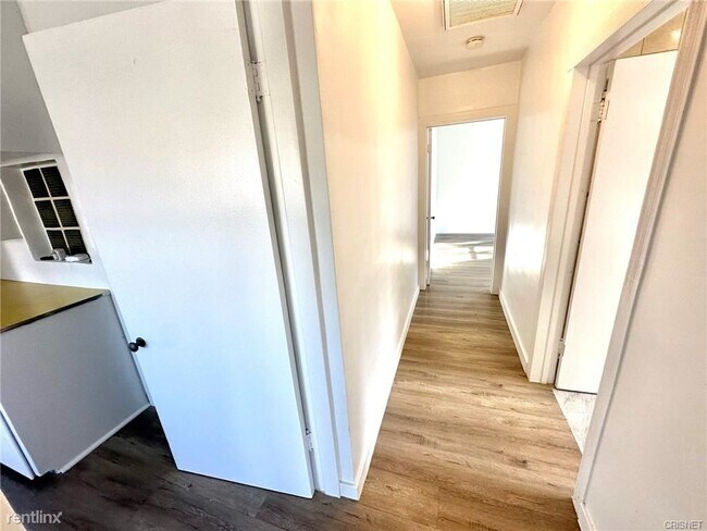 Foto del edificio - 3 br, 2 bath House - 5555 Morella Ave