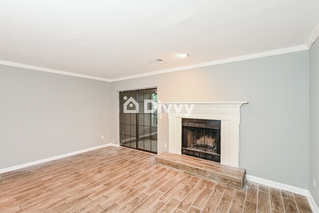 Building Photo - 867 Heritage Oaks Dr, Stone Mountain, GA 3...