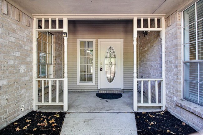 Foto del edificio - 4 Brentwood Oaks Ct