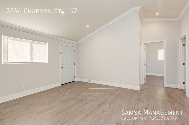 Building Photo - 3244 Chapman St