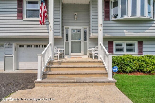 Building Photo - 4 br, 3 bath House - 1117 Aspen Dr