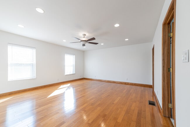 Bedroom - 1367 Virginia Ave