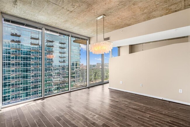 Foto del edificio - 5925 Almeda Rd