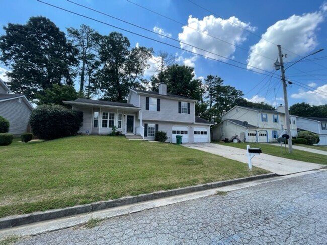Building Photo - 2110 Lown Farm Ln